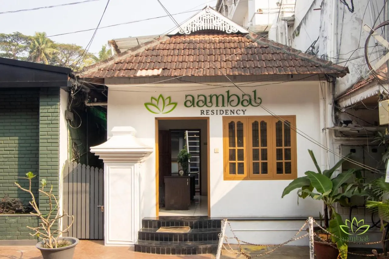 Aambal Residency Villa Kochi Lodge