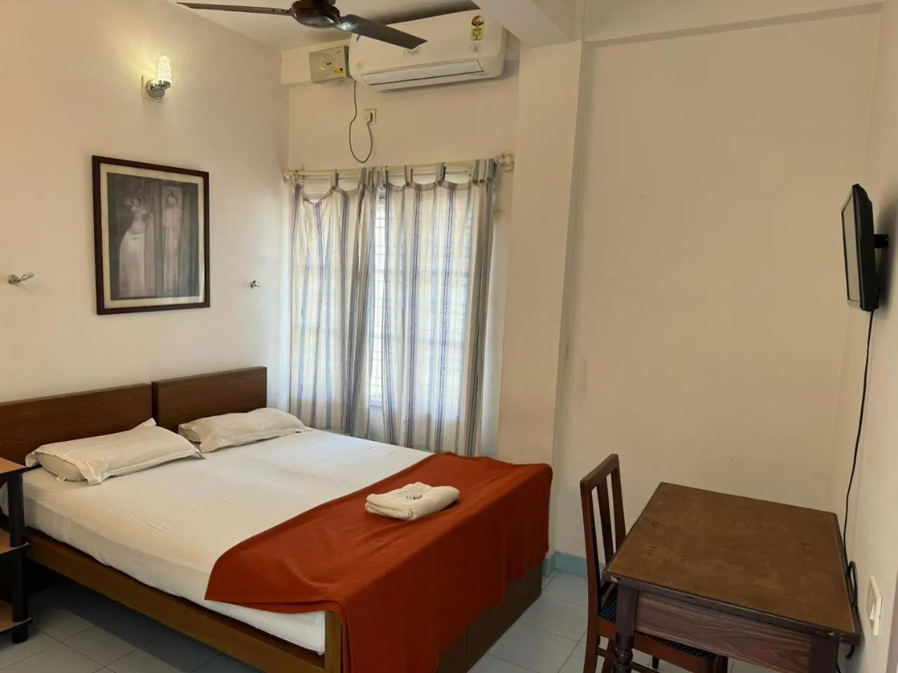 Aambal Residency Villa Kochi 0*,