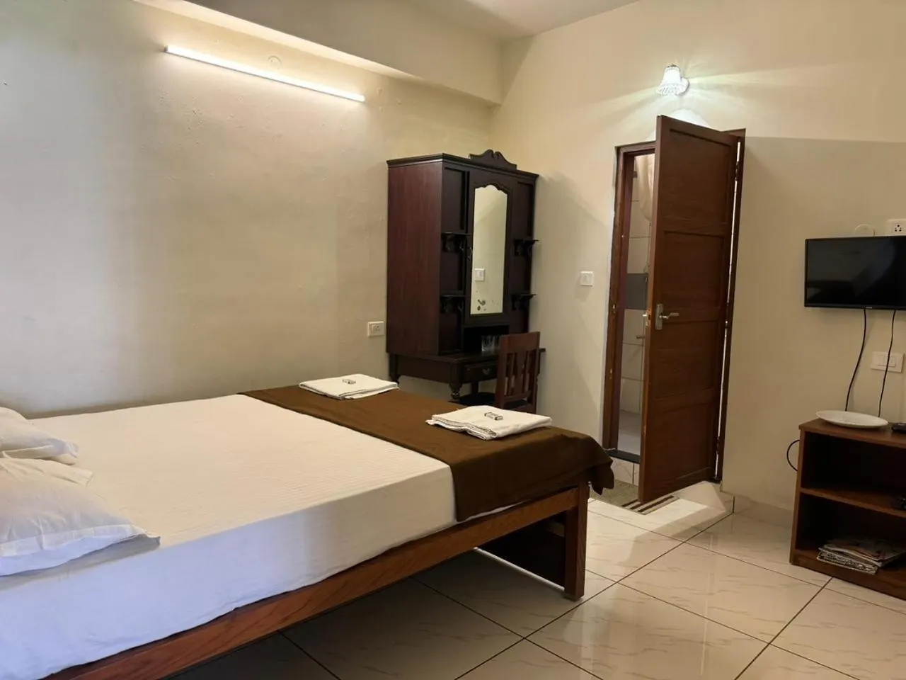 Aambal Residency Villa Kochi 0*,